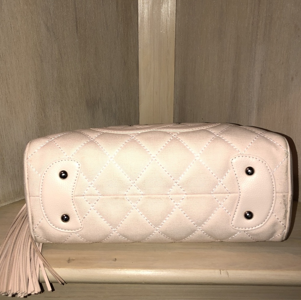 Authentic Chanel CC Tassel Caviar Leather Purse - Picture 6 of 8